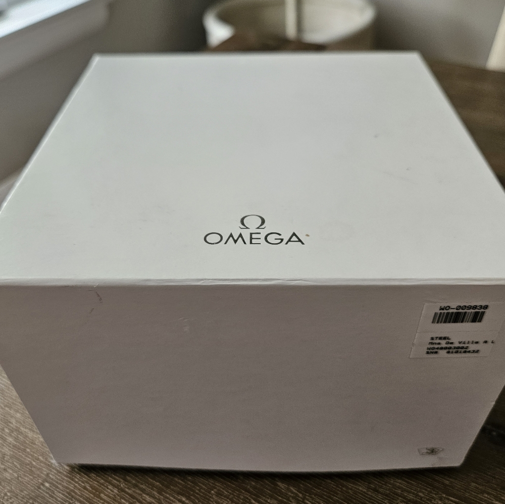 Omega Men's DE VILLE Steel Alligator Strap Watch - Picture 6 of 11